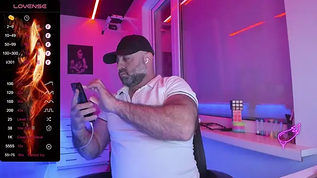 MAGABEAR077 online show from 04/06/26, 08:32