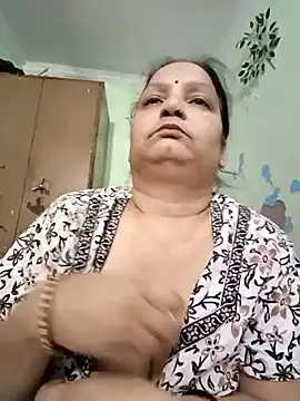 Kavya kapoor online show from 09/28/25, 05:07