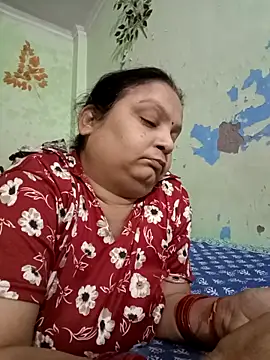 Kavya kapoor online show from 10/24/25, 06:04