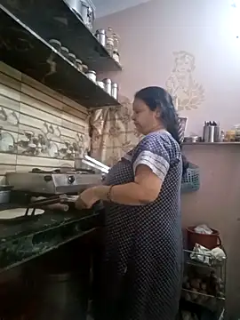 Kavya kapoor online show from 04/21/26, 03:35