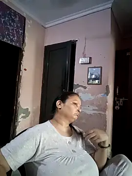 Kavya kapoor online show from 05/10/26, 12:54