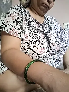 Kavya kapoor online show from 06/06/26, 02:05