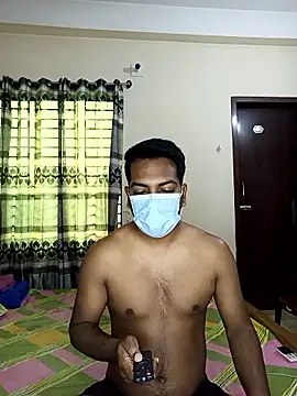 Snapshot of Shinehard10 chatting on 01/08/26, 10:06 Shinehard10 online show from 01/08/26, 10:06