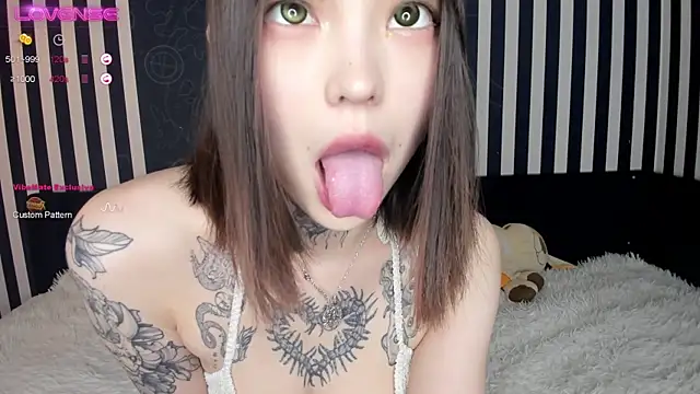 Dark Ester online show from 02/09/25, 03:12