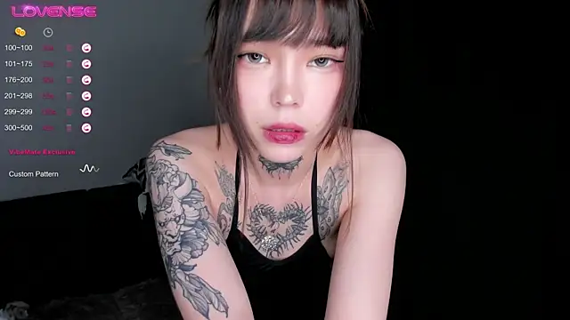 Dark Ester online show from 10/03/25, 04:37