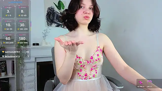 Baby Evalena online show from 02/26/26, 05:06