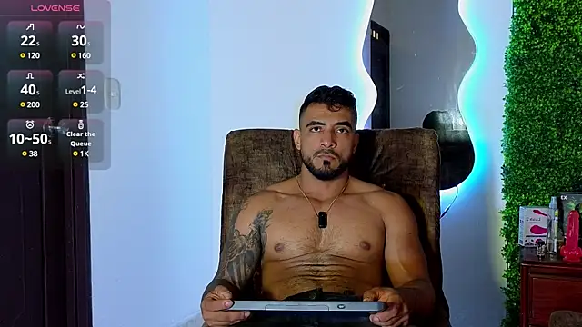 ERIC HARRISON online show from 03/18/25, 01:10