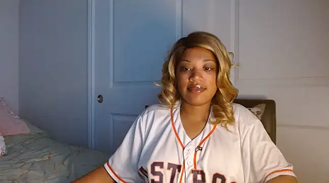 thekelliecapri online show from 01/31/25, 04:25