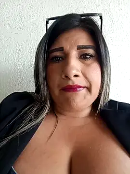 Hannahcandyy online show from 04/10/26, 07:18