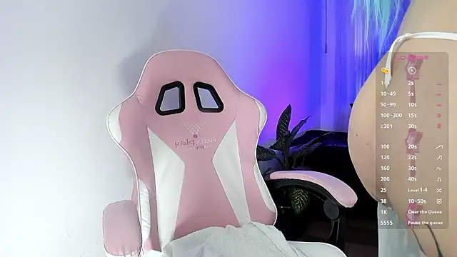 Kendall Bunnyy online show from 03/20/26, 06:13