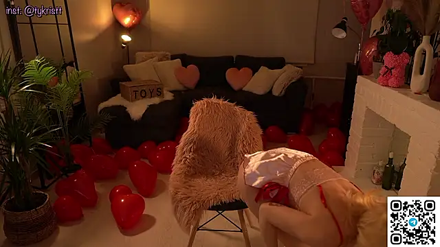 Heidi11 online show from 02/15/26, 05:20