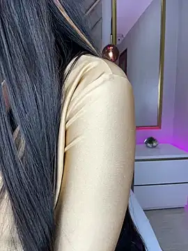 Lola King online show from 03/20/25, 03:34