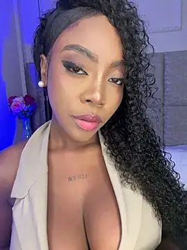 Lola King online show from 03/28/26, 12:54