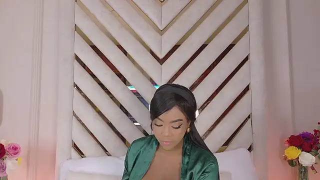 Lola King online show from 07/09/26, 04:05