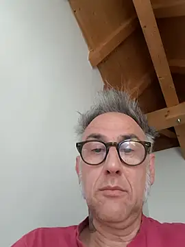 Ragno1968 online show from 04/12/26, 04:34