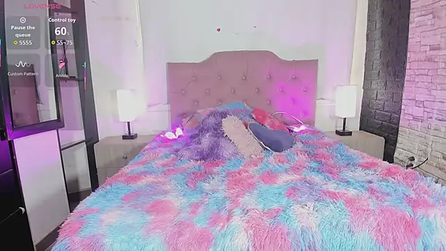 kitty queen10 online show from 04/18/26, 08:09