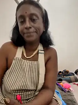 mamakarma1403 online show from 02/16/26, 07:37