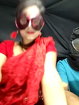 Hotty-priyanka online show from 04/10/26, 06:01