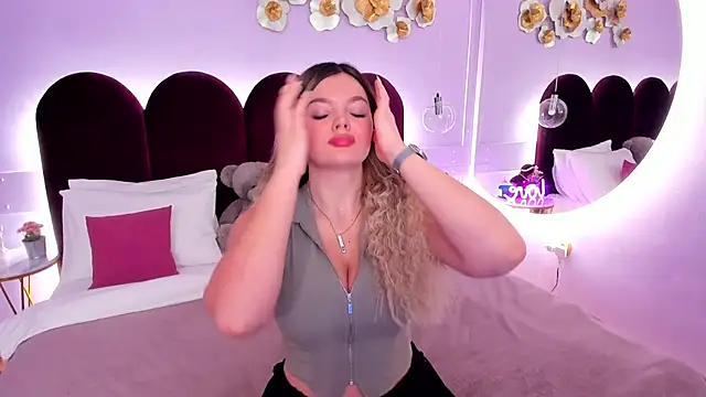 ZaraBloom online show from 02/28/26, 03:24