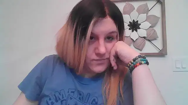 PuckBunny17 online show from 02/26/25, 08:54