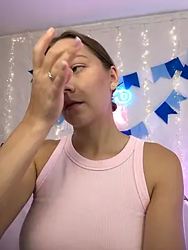 AliceBrayan online show from 09/23/25, 05:10