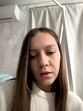 AliceBrayan online show from 01/13/26, 05:07