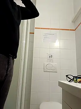 pascalino100 online show from 04/22/26, 05:54