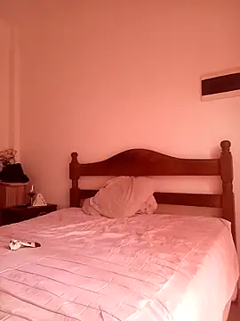 Loliluz 2095 online show from 03/08/26, 08:34