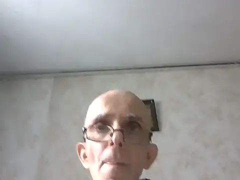 mariusica1xh online show from 11/18/25, 10:41