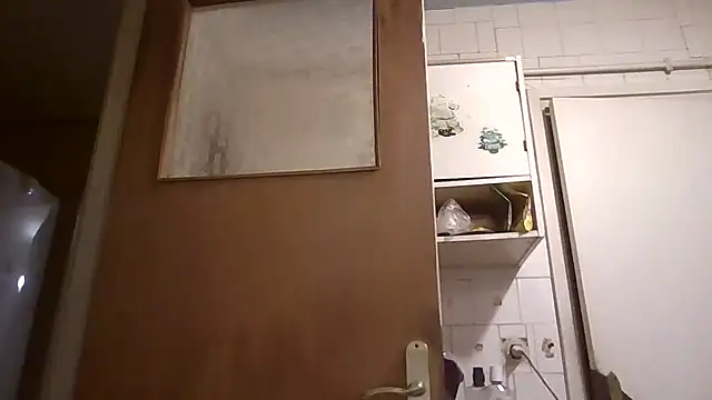 mariusica1xh online show from 04/19/26, 10:23