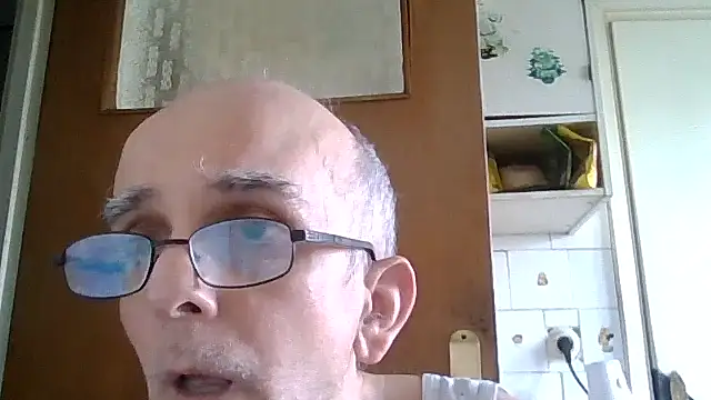 mariusica1xh online show from 07/18/26, 10:41