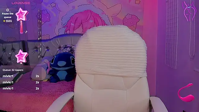 sophie ws online show from 12/21/24, 11:56