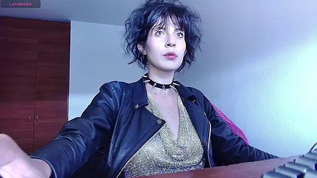 bellatrix25 online show from 02/10/25, 09:25