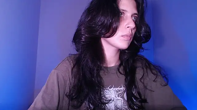 Snapshot of bellatrix25 chatting on 05/11/26, 06:27 bellatrix25 online show from 05/11/26, 06:27