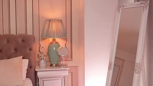 MayaVixxen online show from 02/12/25, 06:51