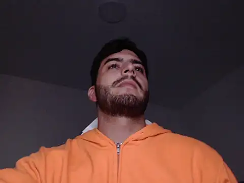 thomas gun online show from 10/26/25, 02:06