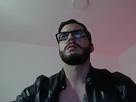 thomas gun online show from 11/05/25, 01:16