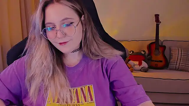 Snapshot of Diana_Flower chatting on 12/11/24, 09:41 Diana Flower online show from 12/11/24, 09:41