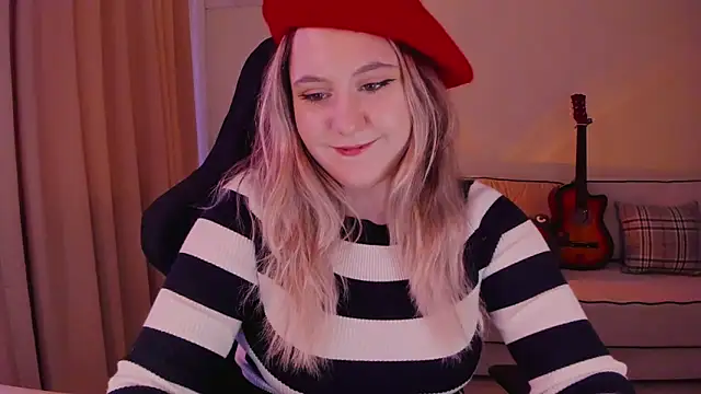 Snapshot of Diana_Flower chatting on 12/12/24, 08:36 Diana Flower online show from 12/12/24, 08:36