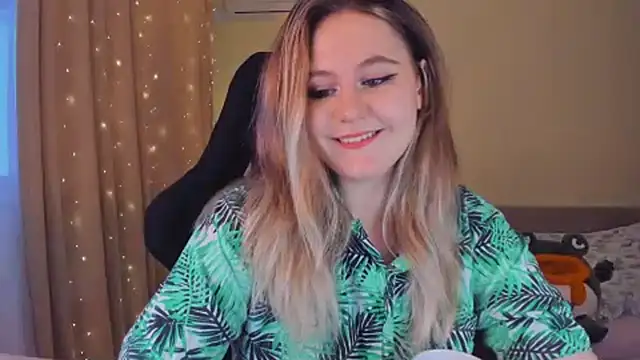 Snapshot of Diana_Flower chatting on 01/02/25, 09:11 Diana Flower online show from 01/02/25, 09:11