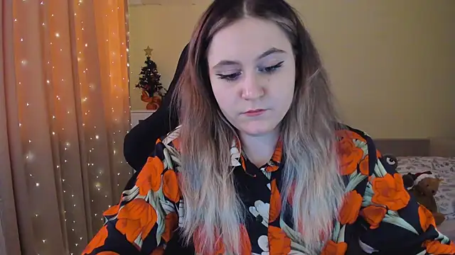 Snapshot of Diana_Flower chatting on 01/04/25, 12:38 Diana Flower online show from 01/04/25, 12:38