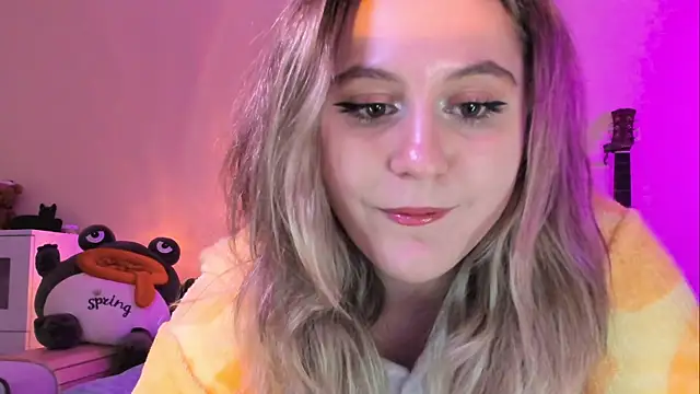 Snapshot of Diana_Flower chatting on 02/12/25, 03:38 Diana Flower online show from 02/12/25, 03:38