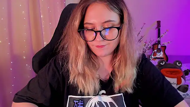 Snapshot of Diana_Flower chatting on 03/14/25, 11:56 Diana Flower online show from 03/14/25, 11:56