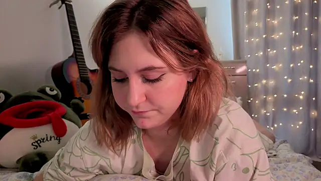 Snapshot of Diana_Flower chatting on 09/24/25, 09:56 Diana Flower online show from 09/24/25, 09:56