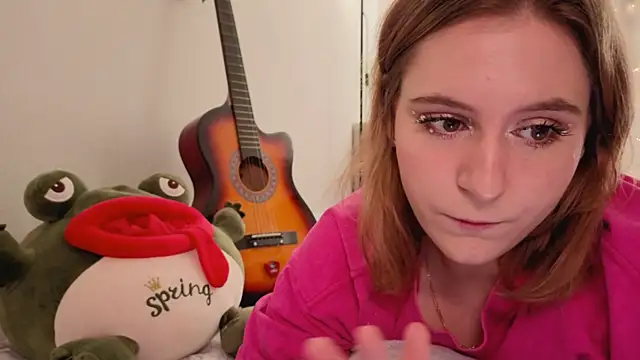 Snapshot of Diana_Flower chatting on 10/03/25, 10:34 Diana Flower online show from 10/03/25, 10:34