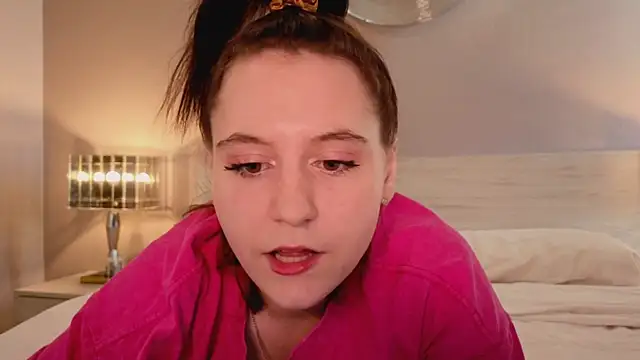 Snapshot of Diana_Flower chatting on 10/24/25, 05:26 Diana Flower online show from 10/24/25, 05:26