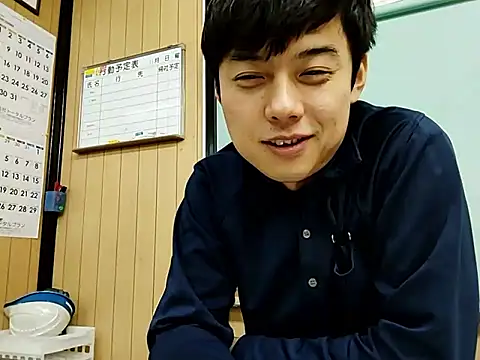 whitebriefboy online show from 11/02/25, 03:25