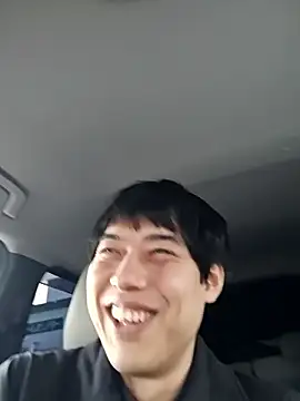 whitebriefboy online show from 04/24/26, 08:55