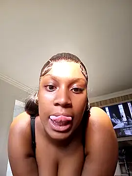 Candy Love 18 online show from 12/15/24, 03:42