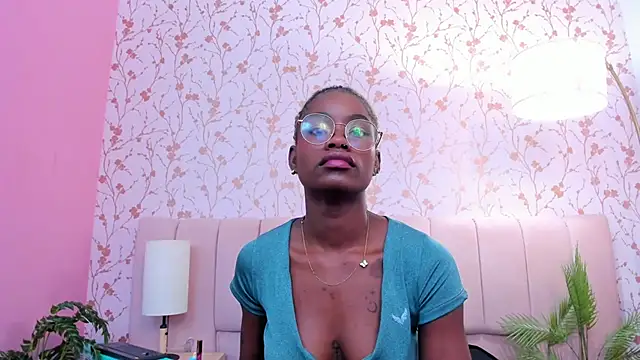 amber-hill online show from 11/08/25, 07:52